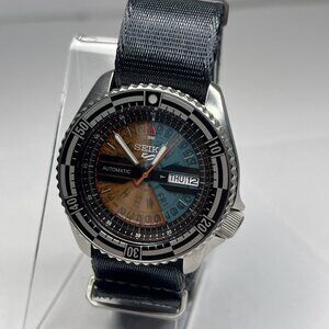 Seiko 5 Sports Kosuke Kawamura Automatic Watch Canvas Strap SRPJ41 - Box Papers